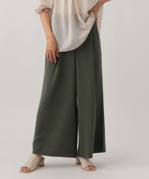 Elura（エルーラ）の「サラサラサマーワイドパンツ（その他パンツ・レディース・ネイビー/ホワイト/ブラック/グリーン系その他4/グリーン系その他/ダークネイビー/ブラック系その他/カーキ/ブルー系その他6/グレー系その他7・SMALL/LARGE/MEDIUM）」の7枚目の写真