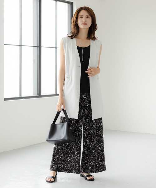 Elura（エルーラ）の「サラサラサマーワイドパンツ（その他パンツ・レディース・ネイビー/ホワイト/ブラック/グリーン系その他4/グリーン系その他/ダークネイビー/ブラック系その他/カーキ/ブルー系その他6/グレー系その他7・SMALL/LARGE/MEDIUM）」の12枚目の写真