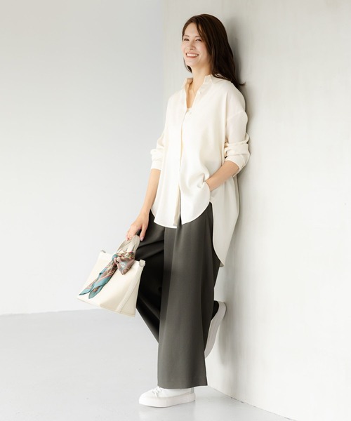 Elura（エルーラ）の「サラサラサマーワイドパンツ（その他パンツ・レディース・ネイビー/ホワイト/ブラック/グリーン系その他4/グリーン系その他/ダークネイビー/ブラック系その他/カーキ/ブルー系その他6/グレー系その他7・SMALL/LARGE/MEDIUM）」の18枚目の写真