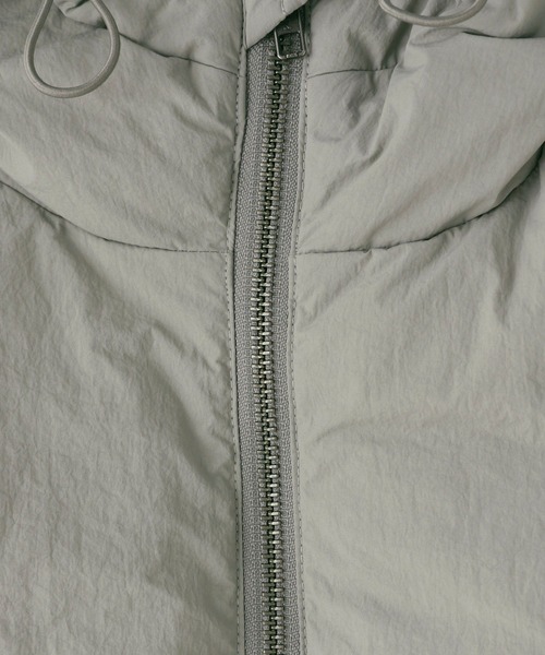 LOWRYS FARM(ローリーズファーム)の「エアサーマルバラクラバ 907333(ネックウォーマー/スヌード・キッズ・グリーン/アイボリー/ブラック・FREE)」の8枚目の写真