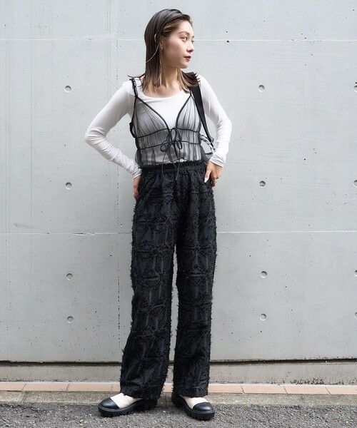 オフセットバックルジャガード パンツ main image 1