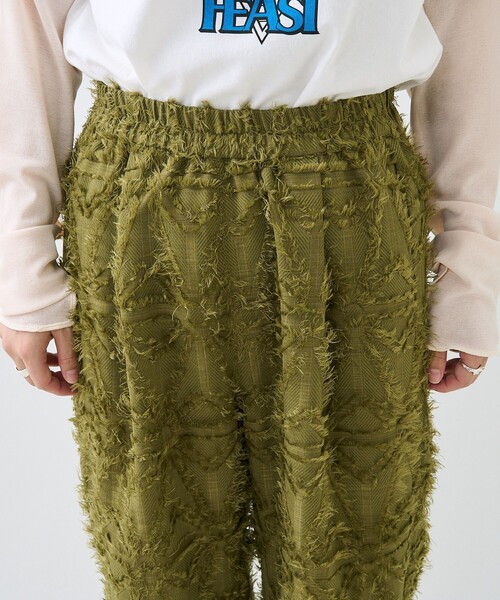 PUBLUX（パブリュクス）の「フェザーフリンジジャガードパンツ 限定