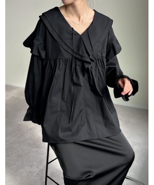 Re:EDIT（リエディ）の「オーバーサイズビッグフリルブラウス（シャツ/ブラウス・レディース・ブラック/ホワイト/パープル・MEDIUM/LARGE）」の4枚目の写真