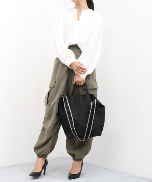 カシュカシュ cachecache / ドット刺繍ナイロン2wayショルダー