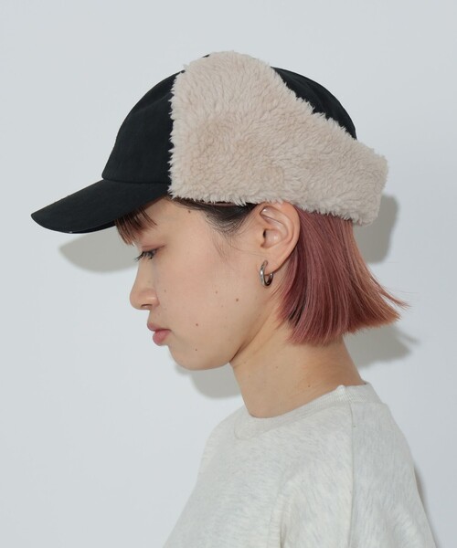 BEAMS HEART(ビームスハート)の「ボア イヤーフラップ付きキャップ(キャップ・レディース・ベージュ/オリーブ/ブラック/ブラウン・FREE)」の7枚目の写真