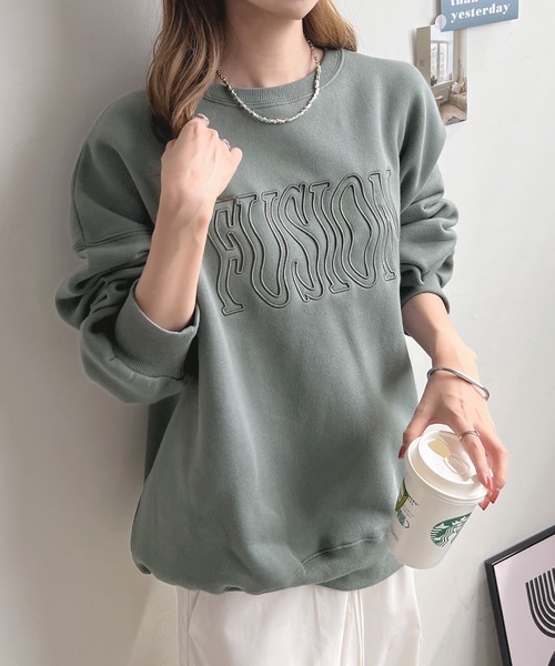 Futier land(フューティアランド)の「裏起毛ウェーブロゴ厚盛刺繍BIGプルオーバー(スウェット・レディース・アイボリー/ブラック/グリーン系その他/ブルーグレー・FREE)」の1枚目の写真