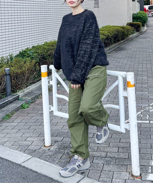 feepur(フェピュール)の「【ハンドウォッシャブル】ラメシャギールーズニット(ニット/セーター・レディース・ブラック/グレー/オフホワイト・MEDIUM)」の5枚目の写真