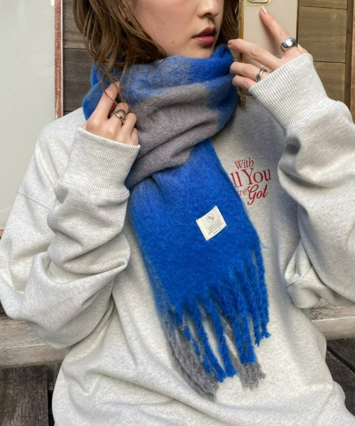 CIAOPANIC TYPY（チャオパニックティピー）の「洗える静電気防止フリンジマフラー《チェック》（マフラー・メンズ・グリーン/ブルー・ONE SIZE）」の4枚目の写真