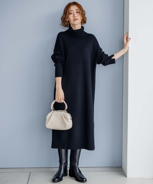23区(ニジュウサンク)の「【洗える】ウールカシミヤ タートルネック ニットワンピース(ワンピース・レディース・ベージュ系/ブラック系/ライトグレー系・38)」の11枚目の写真