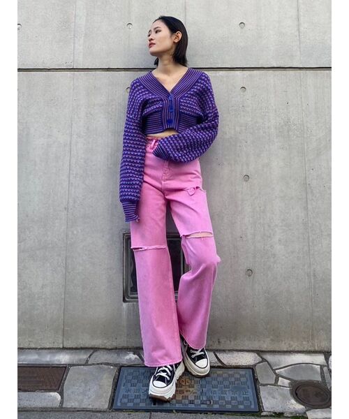 EVRIS（エヴリス）の「カットデザインハイウエストデニムパンツ【セットアップ着用可能】（デニムパンツ・レディース・インディゴブルー/ブルー/ブラック/ピンク・SMALL/MEDIUM）」の21枚目の写真