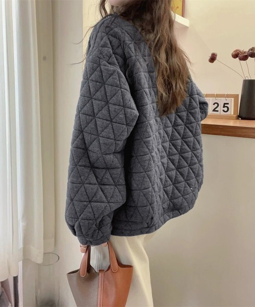 Miniministore(ミニミニストア)の「キルティングトレーナー レディース 韓国(スウェット・レディース・ダークグレー/オレンジ/ネイビー/ホワイト/ブラック・フリー)」の14枚目の写真