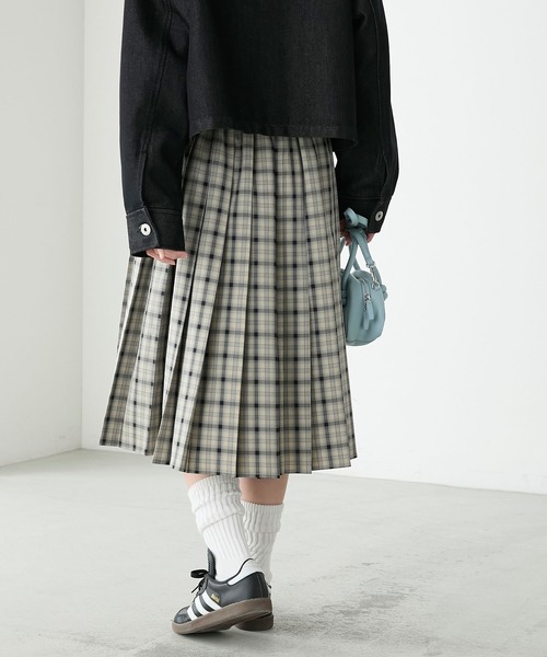 BONLECILL(ボンルシール)の「タータンチェックミディ丈プリーツスカート(スカート・レディース・ブラック/ベージュ×ブラック/ベージュ/イエロー/グリーン/ベージュ系1・FREE)」の19枚目の写真