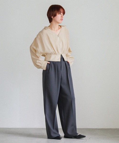 select MOCA(セレクトモカ)の「【ZOZO限定】リネンライクシアーフロントジップショートシャツ(シャツ/ブラウス・レディース・ネイビー/ベージュ/オフホワイト・FREE)」の4枚目の写真
