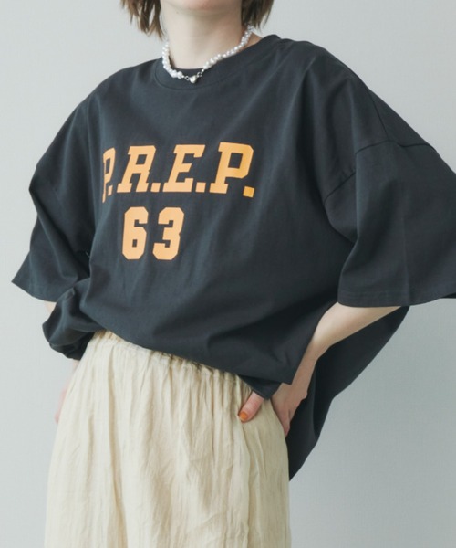 Unitage（ユニテージ）の「配色BIGロゴTEE（Tシャツ/カットソー・レディース・ベージュ/ライトブルー/ピンク/ホワイト/チャコールグレー/ネイビー/ホワイト×ピンク/ホワイト×パープル・FREE）」の4枚目の写真