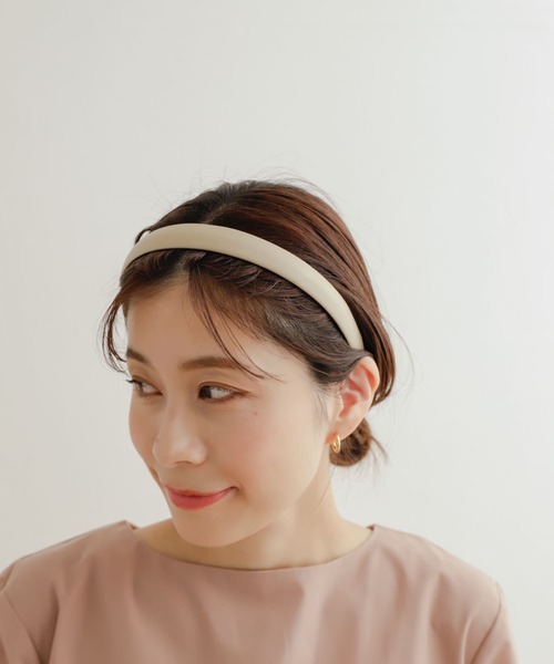 URBAN RESEARCH DOORS（アーバンリサーチドアーズ）の「スリムカチューシャ（カチューシャ・レディース・ブラウン系その他/ブラック・-）」の4枚目の写真