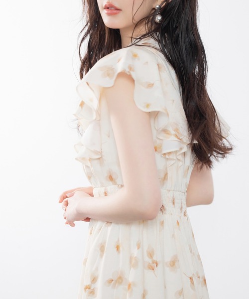 SAISON DE PAPILLON(セゾンドパピヨン)の「ウエストシャーリング花柄ワンピース(ワンピース・レディース・ピンク/ベージュ・S/M/L)」の11枚目の写真
