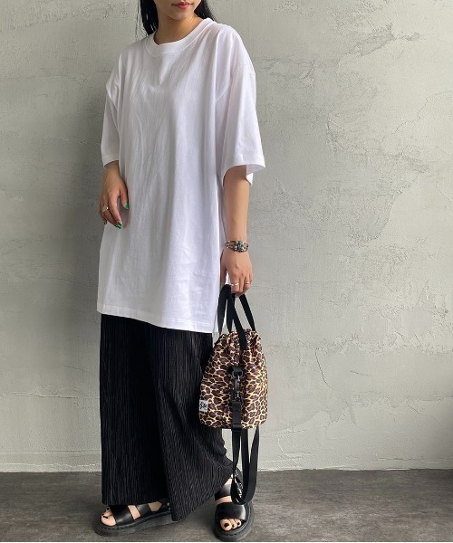 HANES（ヘインズ）の「【WEB限定】[HANES/ヘインズ] BEEFY ビックサイズ(XXL,XXXL) ショートスリーブパックTシャツ（Tシャツ/カットソー・レディース・ブラック/ホワイト・3XL/XXL）」の13枚目の写真