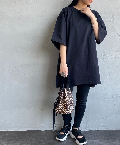 HANES（ヘインズ）の「【WEB限定】[HANES/ヘインズ] BEEFY ビックサイズ(XXL,XXXL) ショートスリーブパックTシャツ（Tシャツ/カットソー・レディース・ブラック/ホワイト・3XL/XXL）」の6枚目の写真