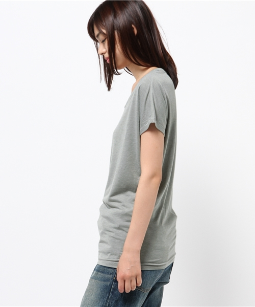 NIKE(ナイキ)の「【NIKE】ウィメンズボーイフレンドT 1(Tシャツ/カットソー・レディース・グレー・LARGE/SMALL)」の6枚目の写真