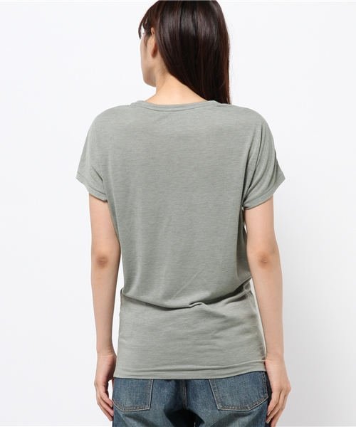 NIKE(ナイキ)の「【NIKE】ウィメンズボーイフレンドT 1(Tシャツ/カットソー・レディース・グレー・LARGE/SMALL)」の7枚目の写真