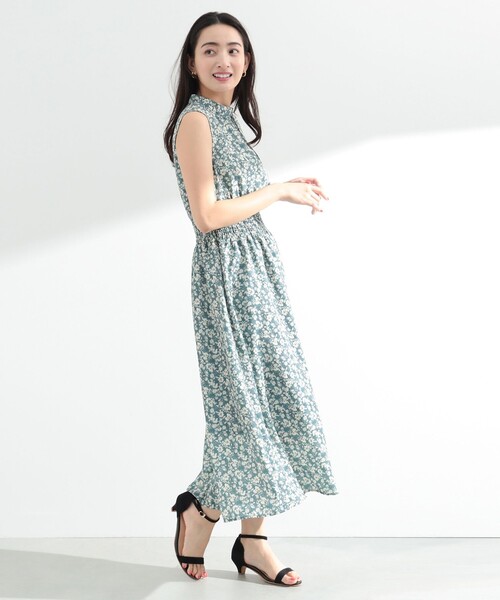 BEAMS HEART(ビームスハート)の「BEAMS HEART / 小花柄 タイカラー ワンピース(ワンピース・レディース・イエロー系その他5/グリーン/ネイビー・FREE)」の9枚目の写真