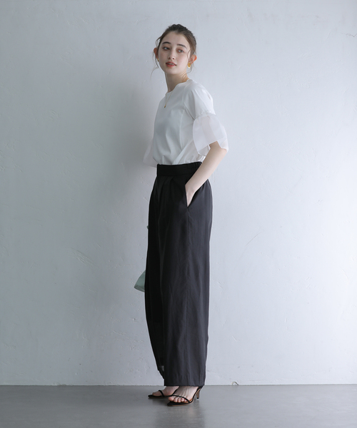 La TOTALITE(ラトータリテ)の「ボイルギャザースリーブカットソー(Tシャツ/カットソー・レディース・ホワイト/ブラック・FREE)」の8枚目の写真