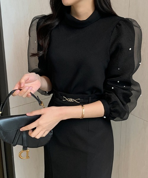 COCOMOMO(ココモモ)の「パール付きシアーチュールスリーブブラウス(シャツ/ブラウス・レディース・アイボリー/ブラック・FREE)」の9枚目の写真