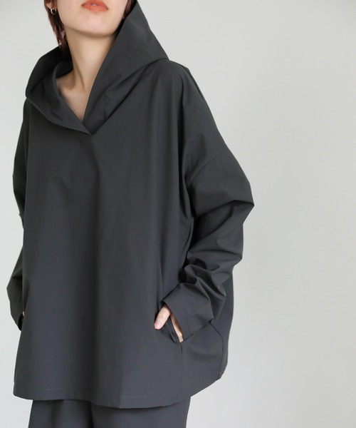 select MOCA（セレクトモカ）の「【UVカット / 水陸両用】ラッシュガードパーカー（パーカー・レディース・ベージュ/ブラック・FREE）」の22枚目の写真