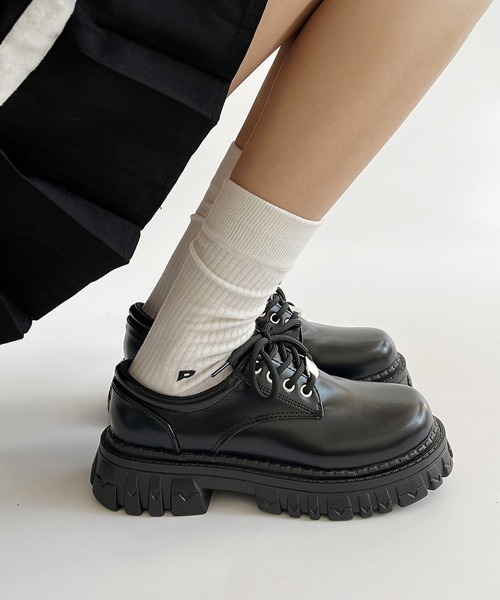 Miniministore(ミニミニストア)の「厚底 ローファー 編み上げ 韓国風(ローファー・レディース・ブラック/ブラウン・24.5cm/24.0cm/23.5cm/23.0cm/25.0cm/22.5cm)」の6枚目の写真