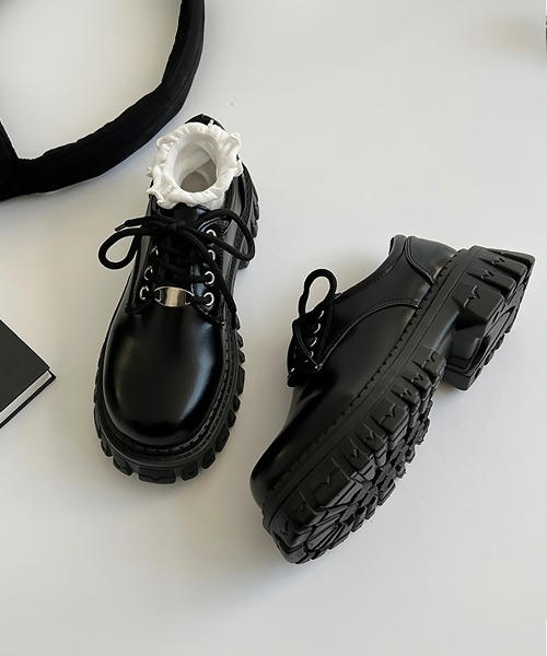 Miniministore(ミニミニストア)の「厚底 ローファー 編み上げ 韓国風(ローファー・レディース・ブラック/ブラウン・24.5cm/24.0cm/23.5cm/23.0cm/25.0cm/22.5cm)」の12枚目の写真