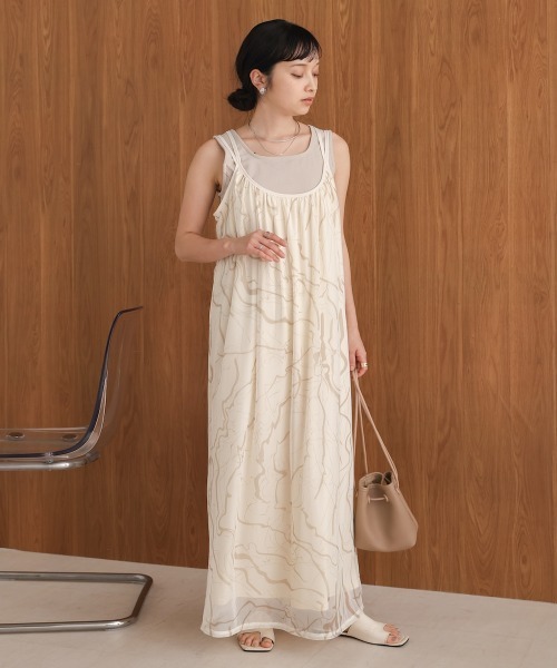 Bab(バブ)の「【S・Mサイズ展開】マーブルシアーメッシュキャミワンピース(ワンピース・レディース・アイボリー/ベージュ/モカ・S/M)」の8枚目の写真