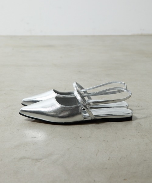 COLONY 2139(コロニートゥーワンスリーナイン)の「ポインテッドメリージェーン(サンダル・レディース・ブラック/シルバー・MEDIUM/LARGE)」の5枚目の写真