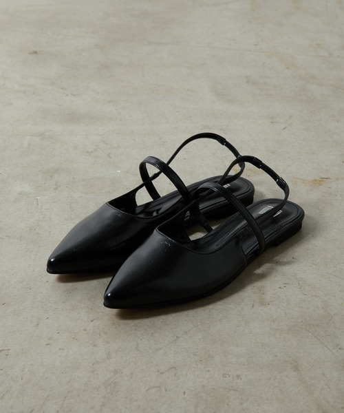 COLONY 2139(コロニートゥーワンスリーナイン)の「ポインテッドメリージェーン(サンダル・レディース・ブラック/シルバー・MEDIUM/LARGE)」の16枚目の写真