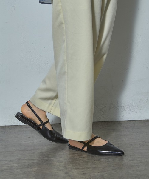 COLONY 2139(コロニートゥーワンスリーナイン)の「ポインテッドメリージェーン(サンダル・レディース・ブラック/シルバー・MEDIUM/LARGE)」の20枚目の写真