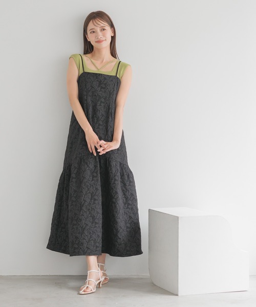 mysty woman（ミスティウーマン）の「フラワージャガードキャミワンピース　135300（ワンピース・レディース・オフホワイト/ブラック/グリーン・FREE）」の3枚目の写真
