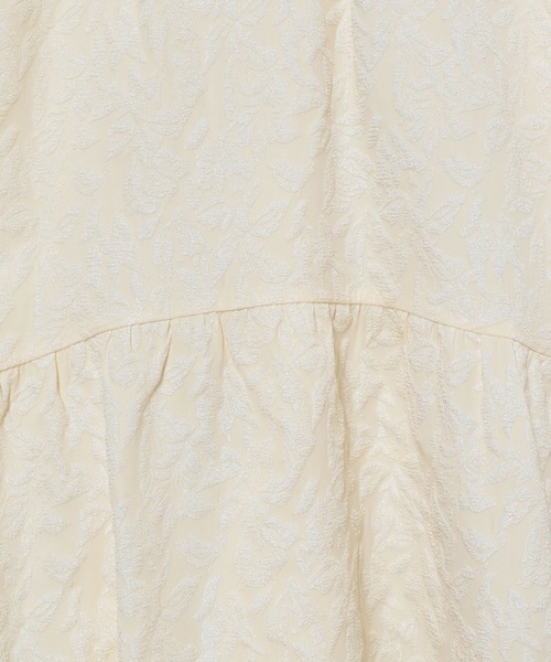 mysty woman（ミスティウーマン）の「フラワージャガードキャミワンピース　135300（ワンピース・レディース・オフホワイト/ブラック/グリーン・FREE）」の4枚目の写真