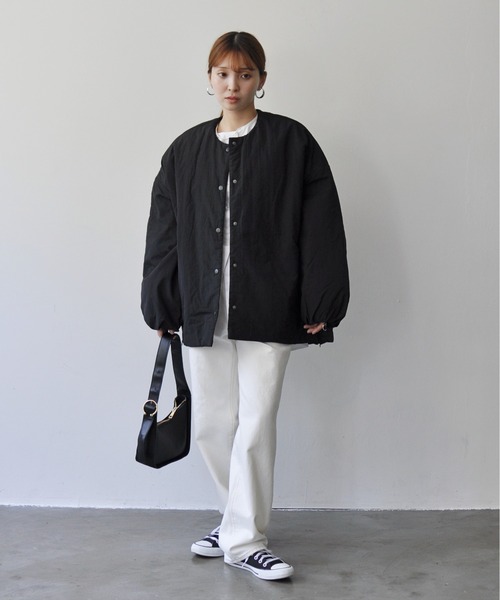サイドジップ付きノーカラー中綿ジャケット（ノーカラー
