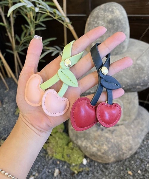 フルーツモチーフチャーム さくらんぼ チェリー レモン れもん 檸檬