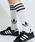 adidas�i�A�f�B�_�X�j�́u�j�[�\�b�N�X 2���g / �A�f�B�_�X�I���W�i���X adidas Originals�i�\�b�N�X/�C���j�v�b�z���C�g×�u���b�N