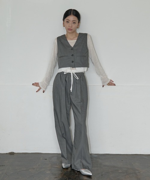 AIC. エーアイシー シースルー切替トップス/センタースリット