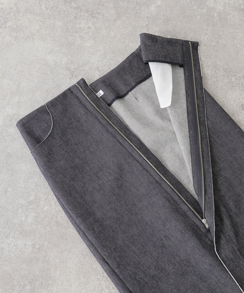 plage（プラージュ）の「RIAM ストレッチデニムスカート（デニムスカート・レディース・ネイビー・38/36/34）」の13枚目の写真