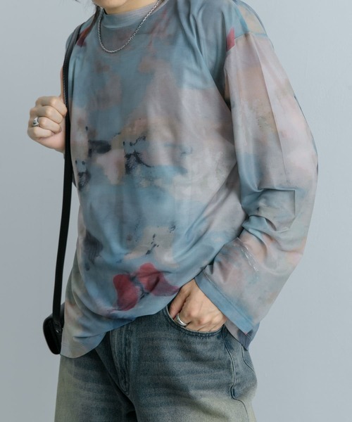 SENSE OF PLACE by URBAN RESEARCH（センスオブプレイスバイアーバンリサーチ）の「マーブルシアールーズロングTシャツ（Tシャツ/カットソー・メンズ・ブラウン/ブルー/ブラック・LARGE/MEDIUM）」の21枚目の写真