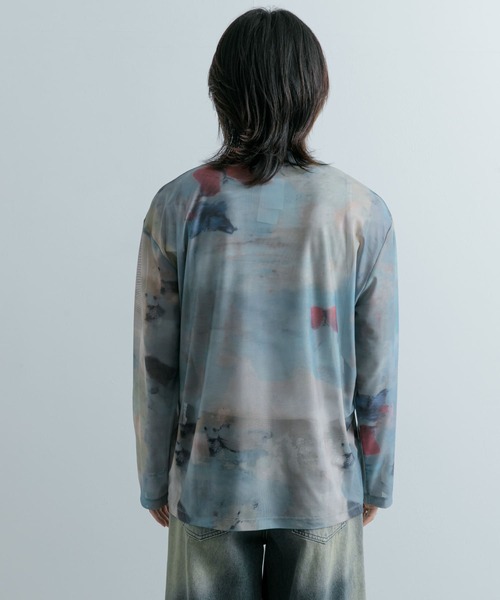 SENSE OF PLACE by URBAN RESEARCH（センスオブプレイスバイアーバンリサーチ）の「マーブルシアールーズロングTシャツ（Tシャツ/カットソー・メンズ・ブラウン/ブルー/ブラック・LARGE/MEDIUM）」の5枚目の写真