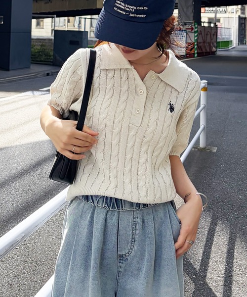 U.S. POLO ASSN.（ユーエスポロアッスン）の「[26SS新色追加]RANAN/solleim別注【U.S.POLO ASSN.】 半袖ケーブルポロ襟ニット（ニット/セーター・レディース・ネイビー/アイボリー/ブルー/ベージュ/グレー/ピンク・S/M/L）」の21枚目の写真