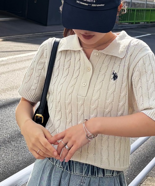 U.S. POLO ASSN.（ユーエスポロアッスン）の「[26SS新色追加]RANAN/solleim別注【U.S.POLO ASSN.】 半袖ケーブルポロ襟ニット（ニット/セーター・レディース・ネイビー/アイボリー/ブルー/ベージュ/グレー/ピンク・S/M/L）」の22枚目の写真