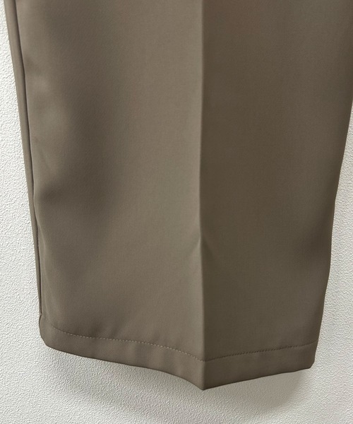 Futier land（フューティアランド）の「【新色追加】ハイウエストキャミサロペット美脚スラックス（サロペット/オーバーオール・レディース・モカ/ブラック/グレー/ブラウン/オフホワイト・LARGE/MEDIUM/SMALL/X-LARGE）」の10枚目の写真