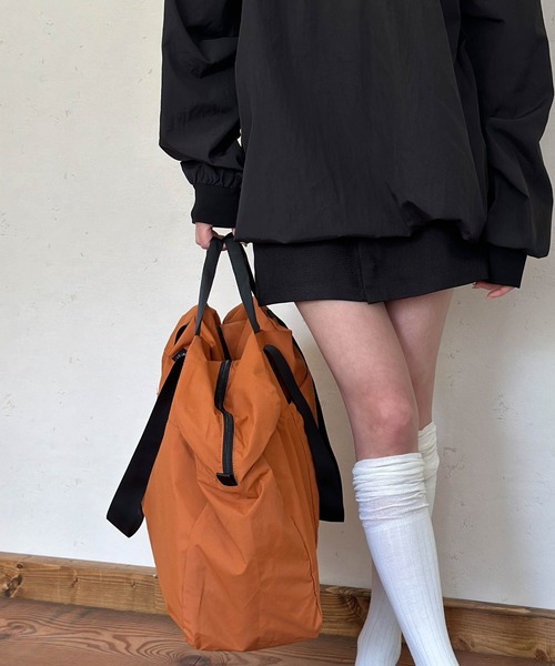 Per sist ence(パーシエンス)の「撥水マットナイロンポケッタブルボストン(ボストンバッグ・レディース・ベージュ/セージグリーン/チャコールグレー/ブラック/オレンジ・FREE)」の21枚目の写真