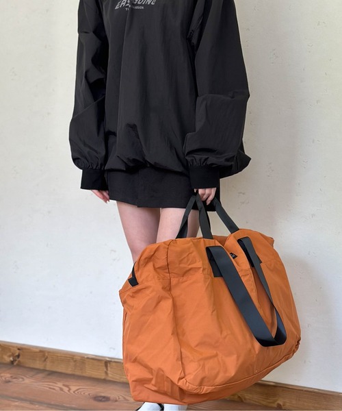 Per sist ence(パーシエンス)の「撥水マットナイロンポケッタブルボストン(ボストンバッグ・レディース・ベージュ/セージグリーン/チャコールグレー/ブラック/オレンジ・FREE)」の20枚目の写真