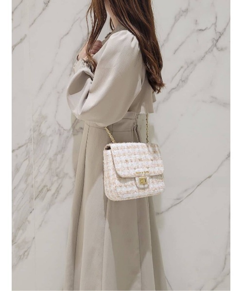 Maison de FLEUR（メゾンドフルール）の「ツイードミニポシェット（ショルダーバッグ・レディース・ベージュ・FREE）」の13枚目の写真