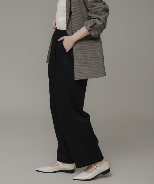 URBAN RESEARCH Sonny Label(アーバンリサーチサニーレーベル)の「ラップタックパンツ(その他パンツ・レディース・ベージュ/ネイビー/ブラック・FREE)」の17枚目の写真